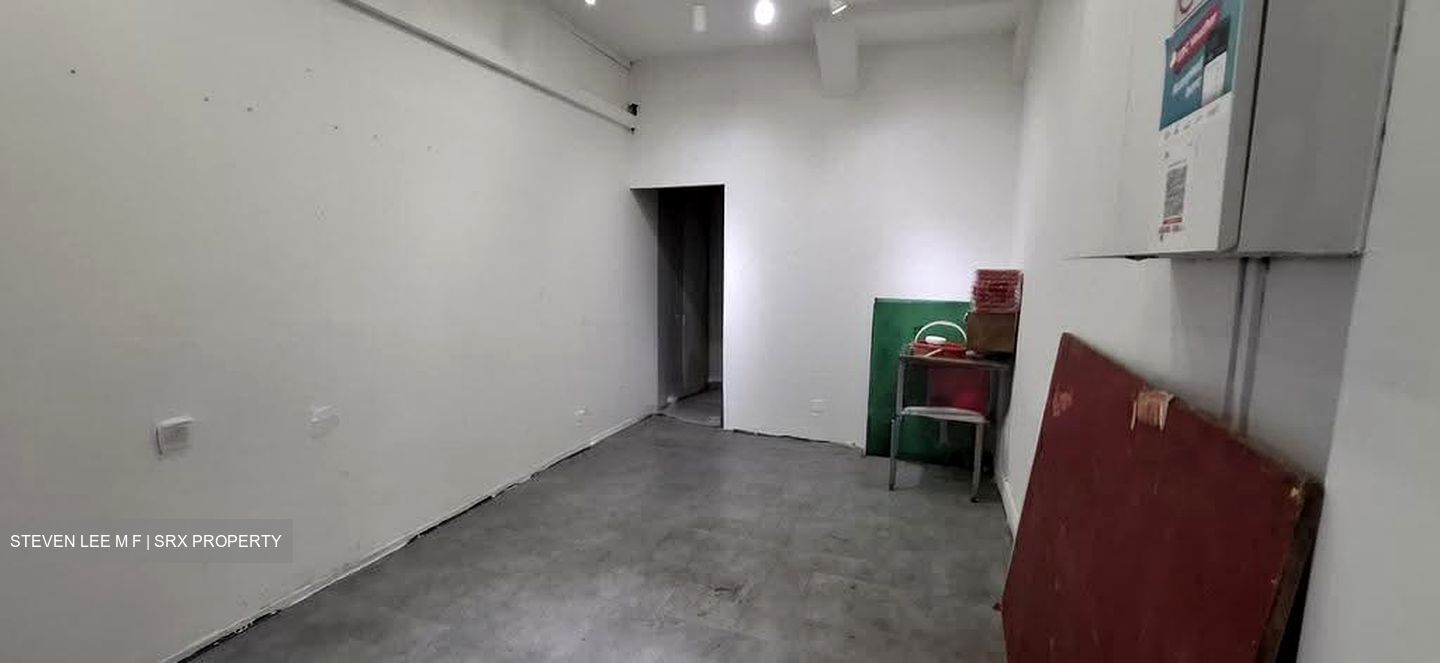 Jalan Bukit Merah (D3), Retail #637751241